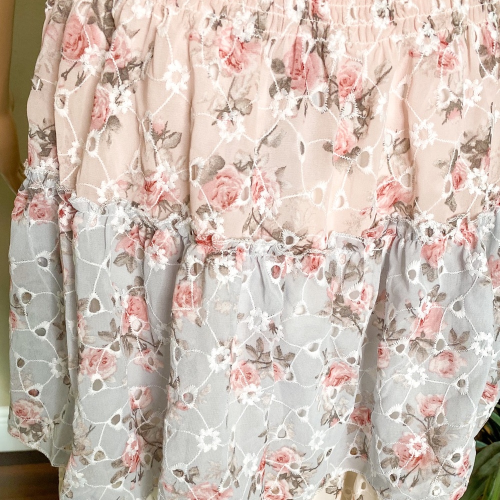 FLORAL EYELET HALTER TOP MAXI DRESS - Picture 11 of 12